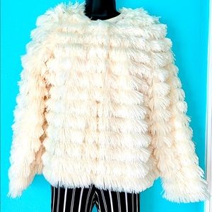Main Strip Fuzzy Coat